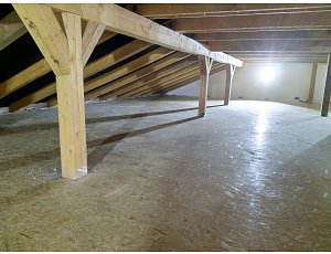 Podlahový rastr pro následné vyplnění izolací a zaklopení - vytvoření pochůzné plochy